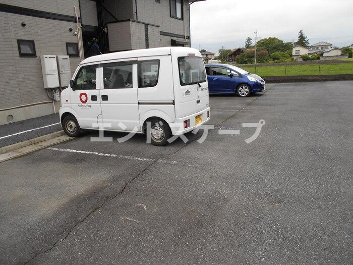 ヴェルフィーユAの駐車場|高崎、前橋、伊勢崎エリアのお部屋探しはエンドスケープまで！お客様の理想お聞かせ下さい♪