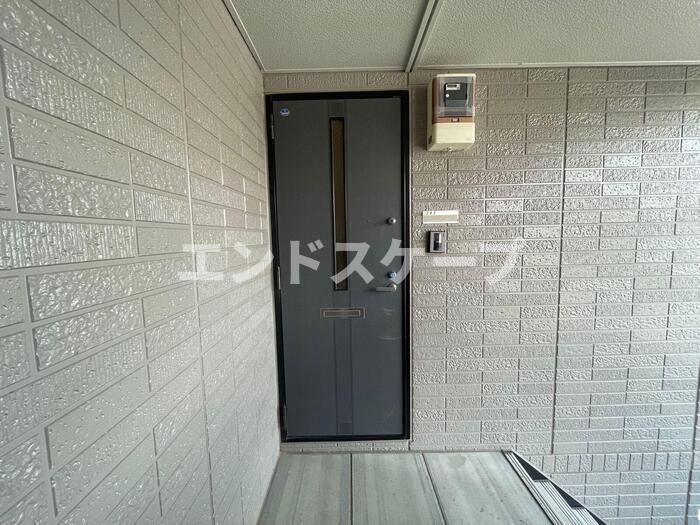 ヴェルフィーユAのエントランス|高崎、前橋、伊勢崎エリアのお部屋探しはエンドスケープまで！お客様の理想お聞かせ下さい♪