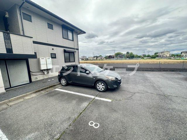 ヴェルフィーユAの駐車場|高崎、前橋のお部屋探しはエンドスケープまで！お客様の理想お聞かせ下さい♪