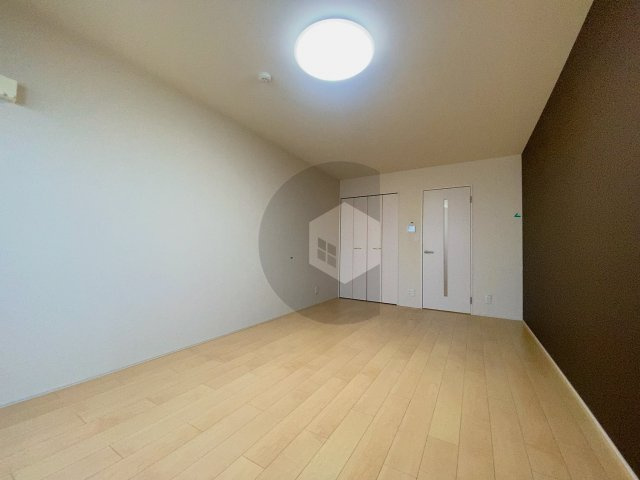 フジパレス高井田西1番館の寝室