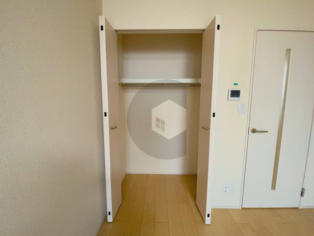 フジパレス高井田西1番館の収納