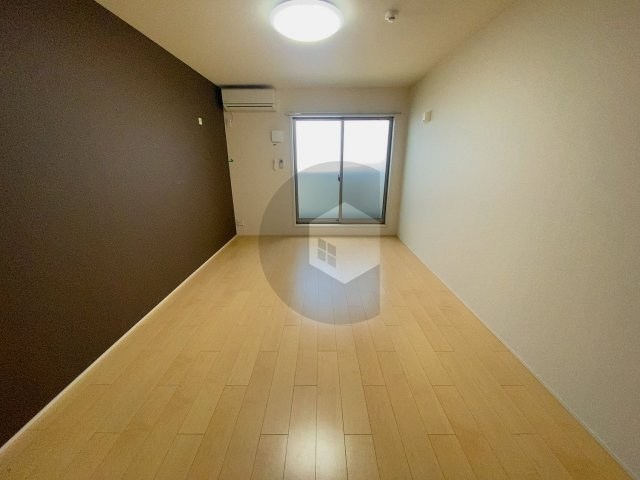 フジパレス高井田西1番館の洋室