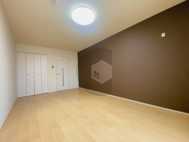 フジパレス高井田西1番館の居間・リビング