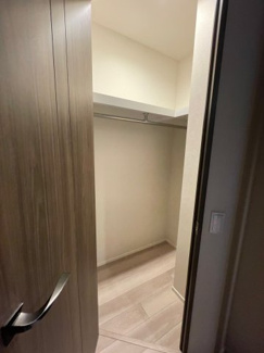 【収納】 | ドレッセタワー南町田グランベリーパーク | ウオークインクローゼット