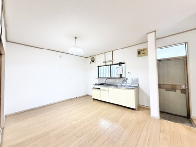 【居間・リビング】 | 泰総ハイツ（タイソウハイツ）