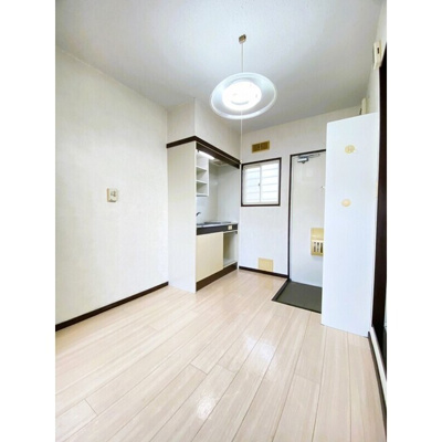 【内装】 | シャトルカメリア