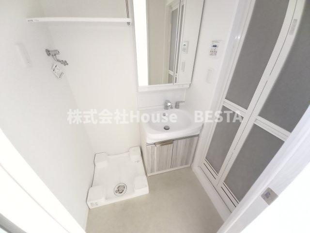 レジュールアッシュ神戸VIVANTの洗面所