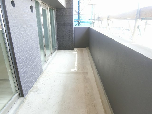 ウェスタ久留米けやき通り1のバルコニー|開放的で明るい空間を演出してくれるバルコニーです