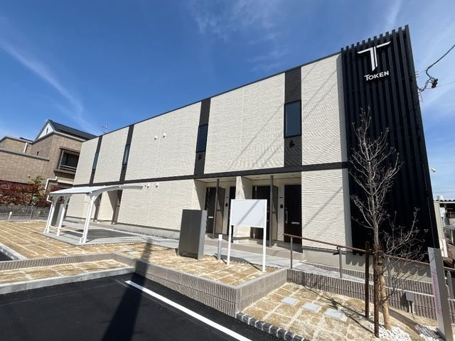 コルナスの外観