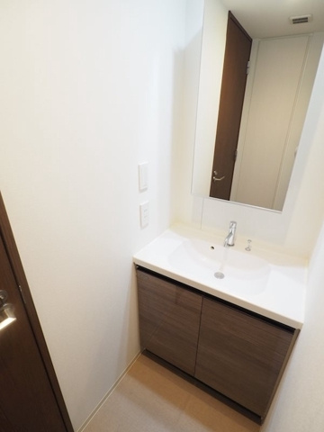 新品家具付きマンション板橋6(KaGood東京)の洗面所