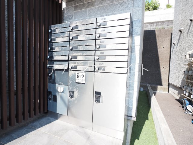【その他共用部分】 | アルドゥール上永谷壱番館 | 便利な宅配ボックスあります！