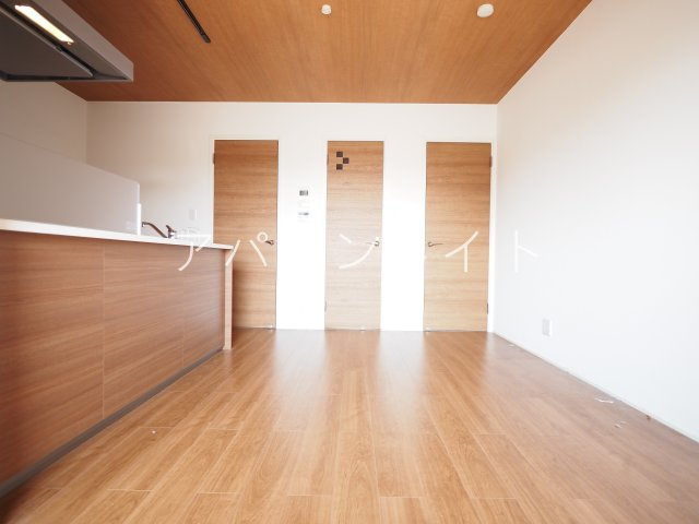 【居間・リビング】 | アルドゥール上永谷壱番館 | 日当たり良好です！