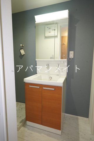 【洗面所】 | アルドゥール上永谷壱番館 | シャンプードレッサーです