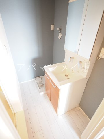 【設備】 | アルドゥール上永谷壱番館 | 室内洗濯機置場です