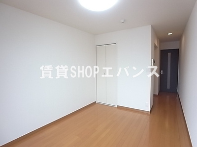  | リブリ・サンクチュアリ