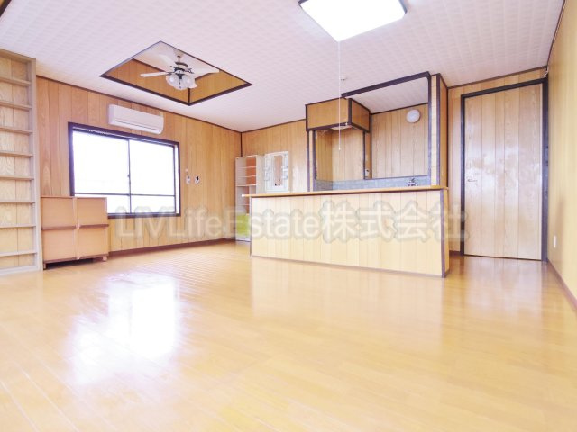 小平市学園西町２丁目の賃貸マンションの洋室