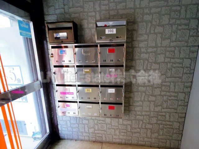 小平市学園西町２丁目の賃貸マンション