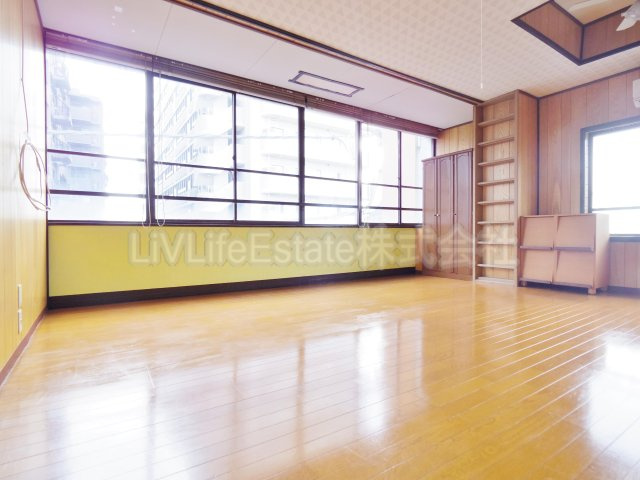小平市学園西町２丁目の賃貸マンション