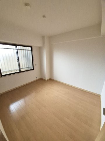 【洋室】 | サンシティ桂坂参番館
