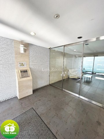 レシオイシワラのエントランス