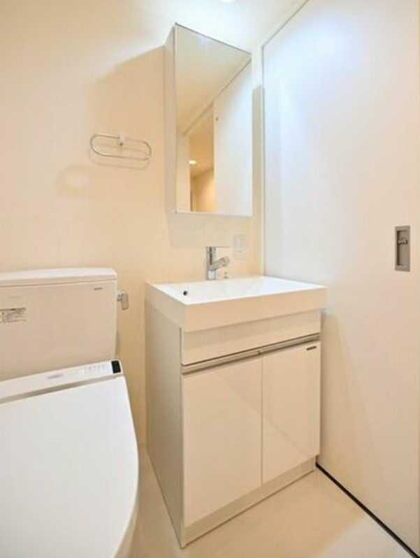 MDM池尻大橋Ⅱ　RENECAT導入　礼金０　ネット無料　築浅の洗面所