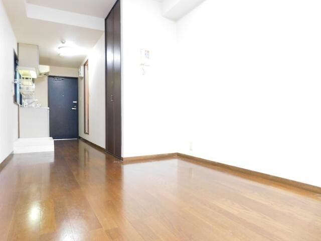 写真は別部屋になります。