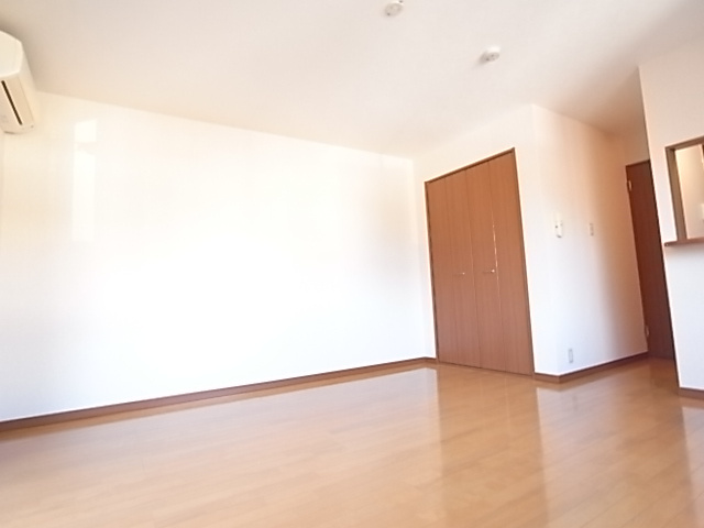 【寝室】 | ウィングテラス実籾 | 寝室にぴったりのお部屋です