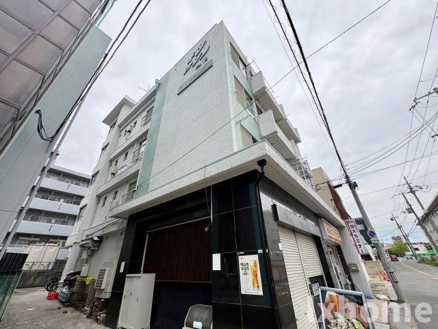 ナンノ第13号館の外観