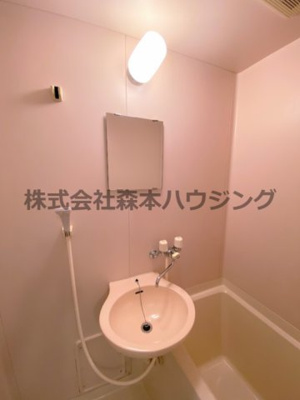 【洗面所】 | 　シャルマン大宮 | 洗面所です
