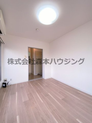 【洋室】 | 　シャルマン大宮 | 使い勝手のいい洋室です