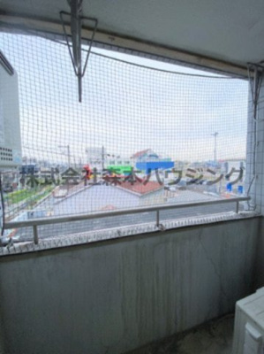 【展望】 | 　シャルマン大宮 | 室内からの眺望です