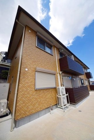 ソレイユ港南の外観