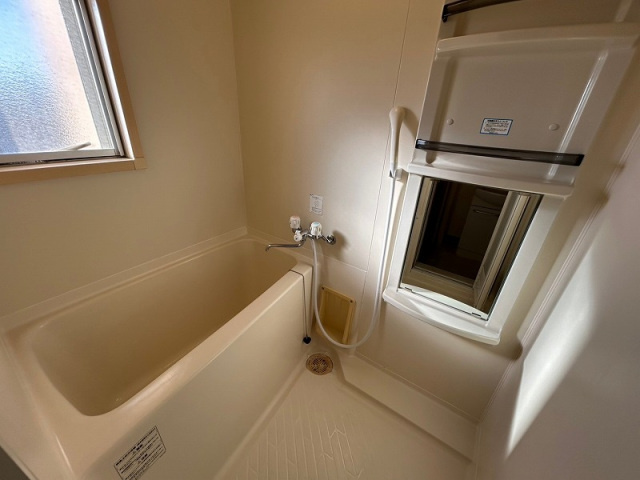 ガーデンハイツ都府楼の浴室