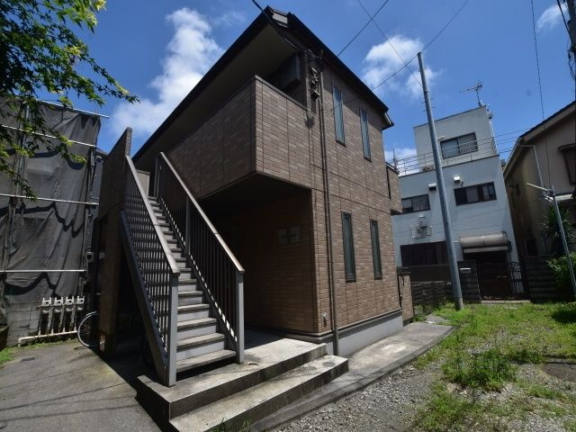 アーク山手の外観