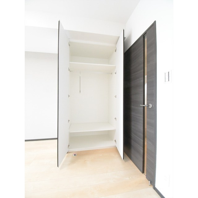 ＧＥＮＯＶＩＡ本所吾妻橋ｓｋｙｇａｒｄｅｎの収納|たっぷりとした収納スペースです