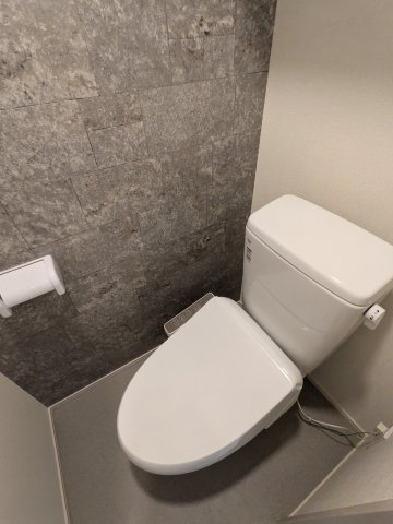 アプトエルのトイレ|ゆったりとした空間のトイレです