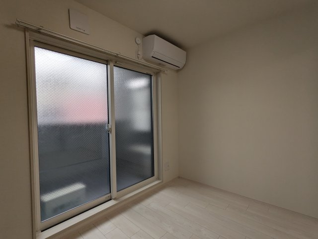 アプトエルの洋室|明るい洋室です