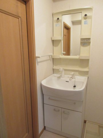 青木ビルの洗面所|※別号室反転タイプ