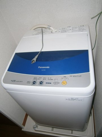 レオパレスシルバーストーンのその他|全自動洗濯機