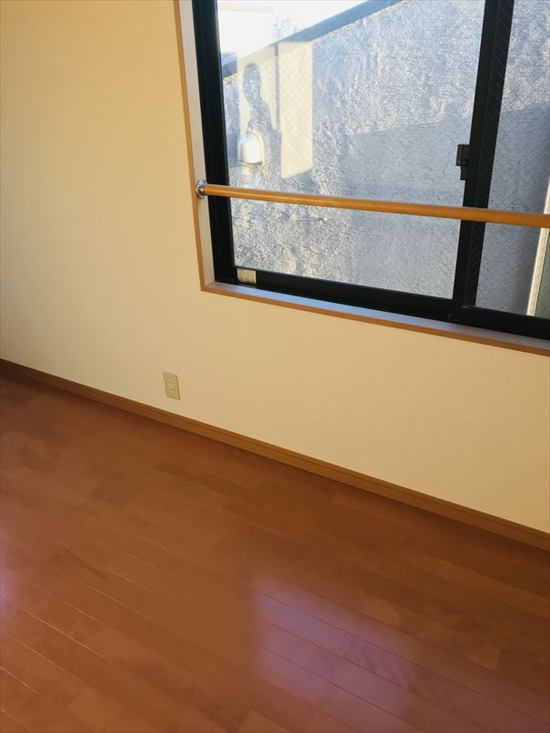 クレアーレハセガワの内装|明るい色調の室内です