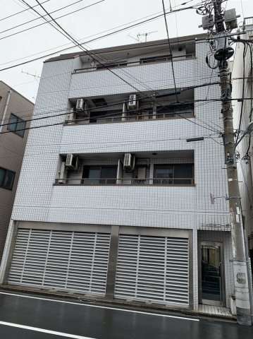 川村第三コーポの外観|外観は落ち着いています