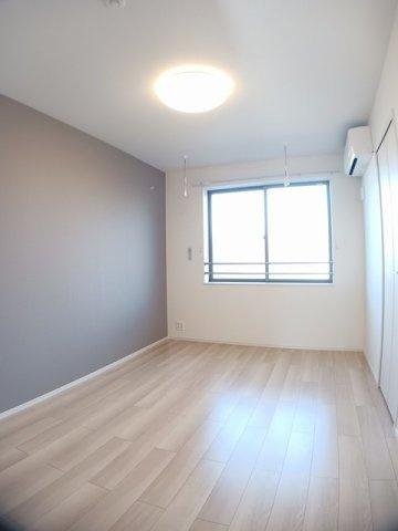 マーヴェラス末広　Ⅲの内装|過ごしやすい室内です