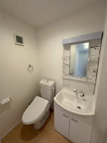 アルサーヴ千葉の洗面所|参考写真別号室