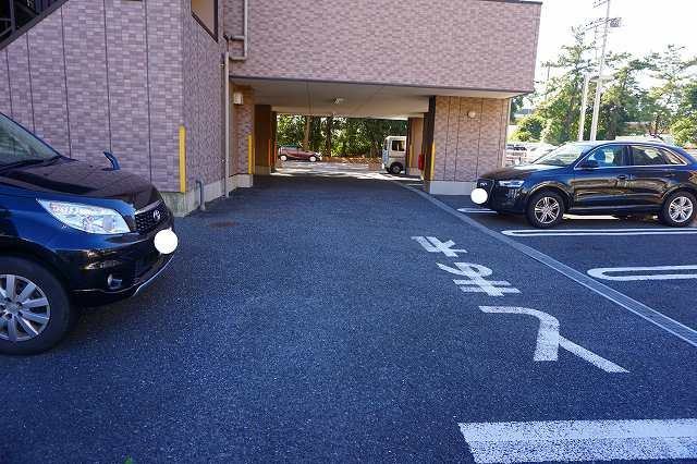 プライドの駐車場|駐車場があります
