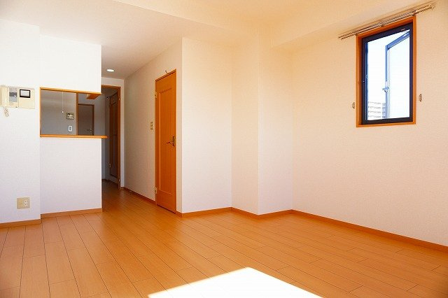 プライドの居間・リビング|おしゃれなリビングです