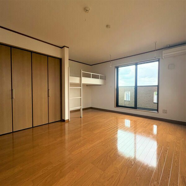 パルティータの居間・リビング