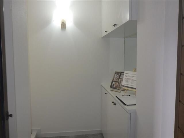 ライオンズマンション吉野町第５の玄関