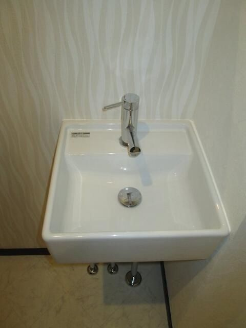 コートドール上大岡の洗面所
