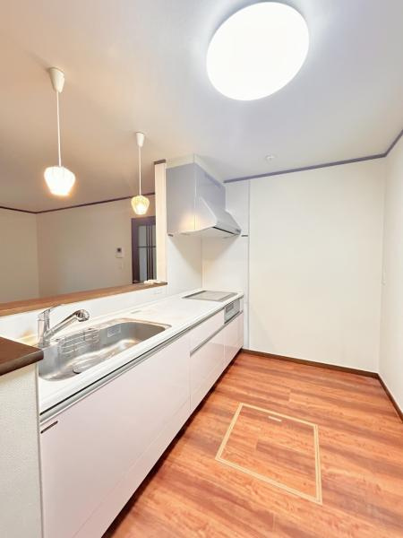 宇都宮市上田町　2ＬＤＫ　中古住宅のキッチン