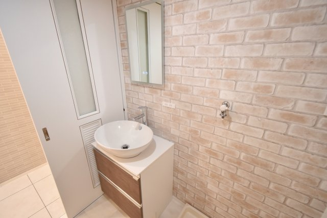 ユーレジデンス武庫川の独立洗面台